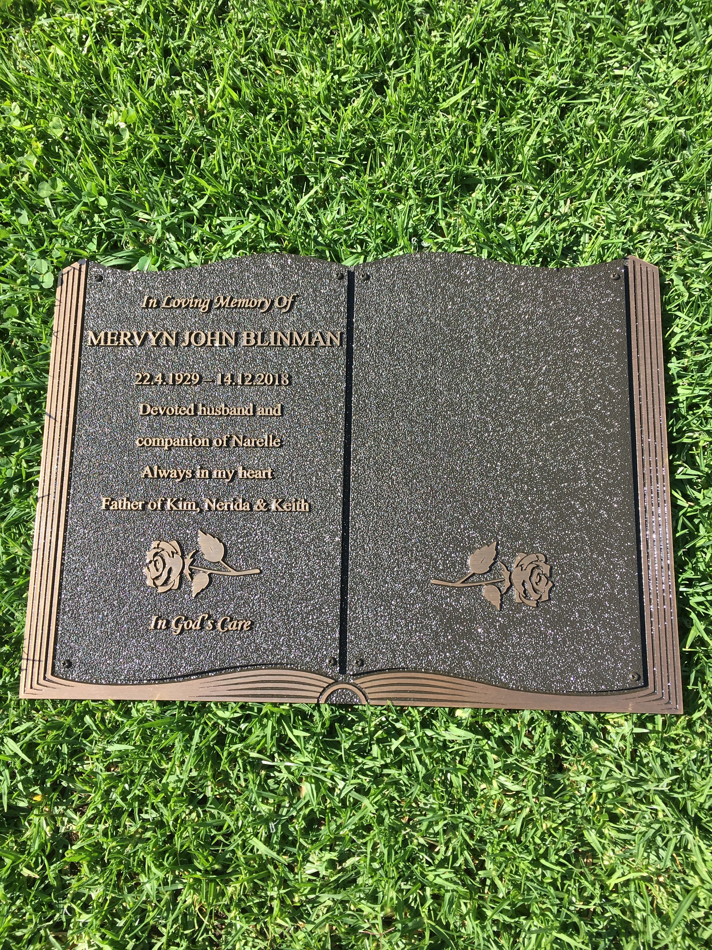Custom memorial plaque example 2