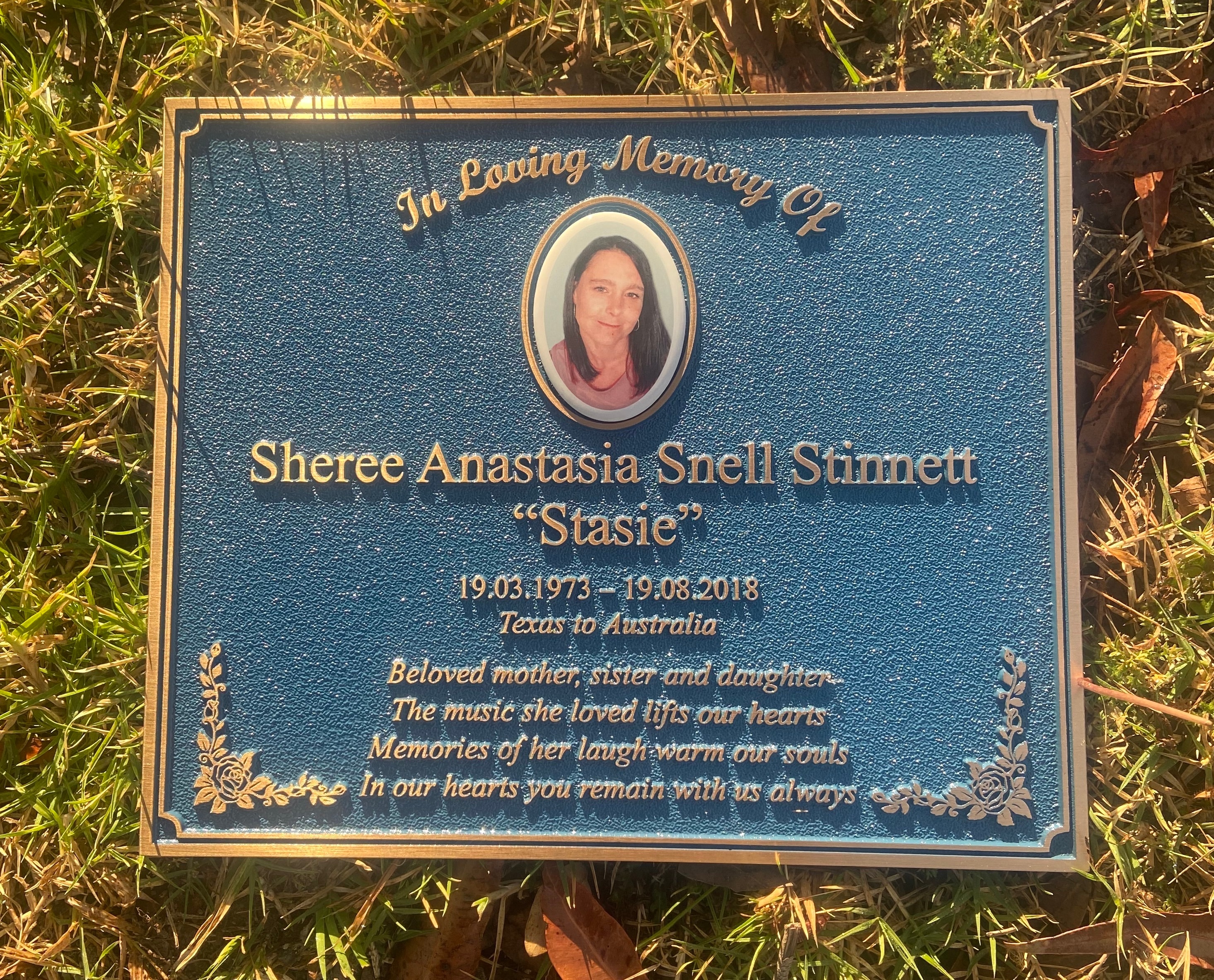 Custom memorial plaque example 20